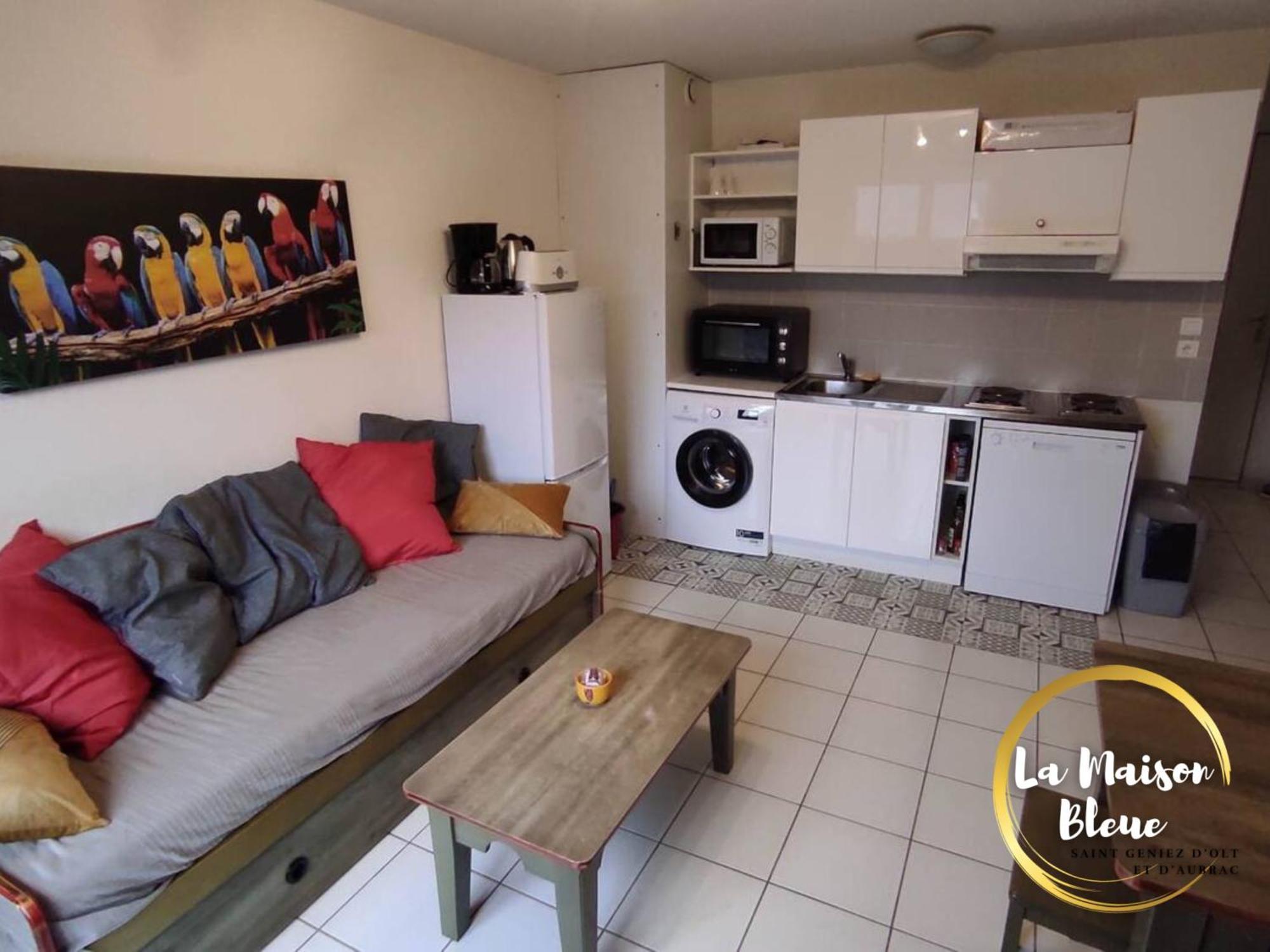 La Maison Bleue, Village Vacances, Piscine, Parking Saint-Geniez-dʼOlt Eksteriør bilde
